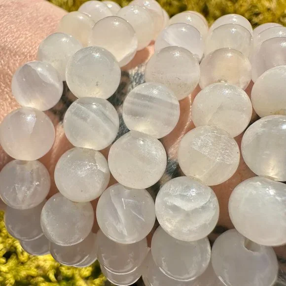 10mm Pink Mangano Calcite Beaded Bracelet - *UV Reactive* - Picture 2 of 10